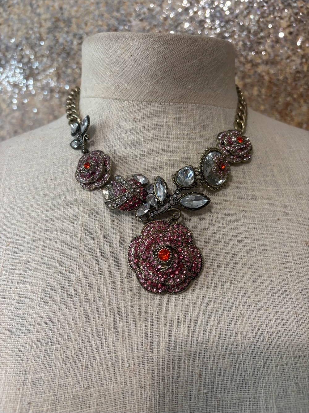 Betsey Johnson Pink Rhinestone Rose Statement Necklace Brass Tone Floral - Picture 9 of 10